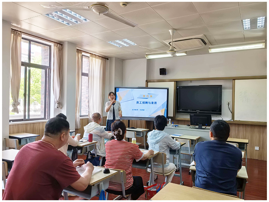 刘静静日常课堂教学中